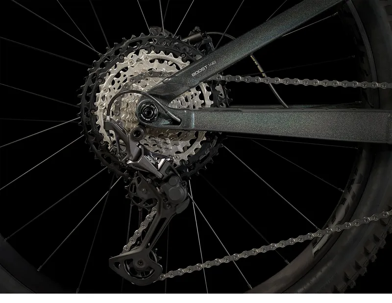 Trek Remedy 8 27.5 Mountain Bike in Prismatic-8